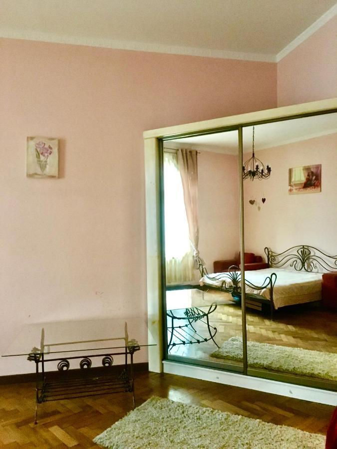 Lviv'S Prospekt Shevchenka Apartments Dış mekan fotoğraf